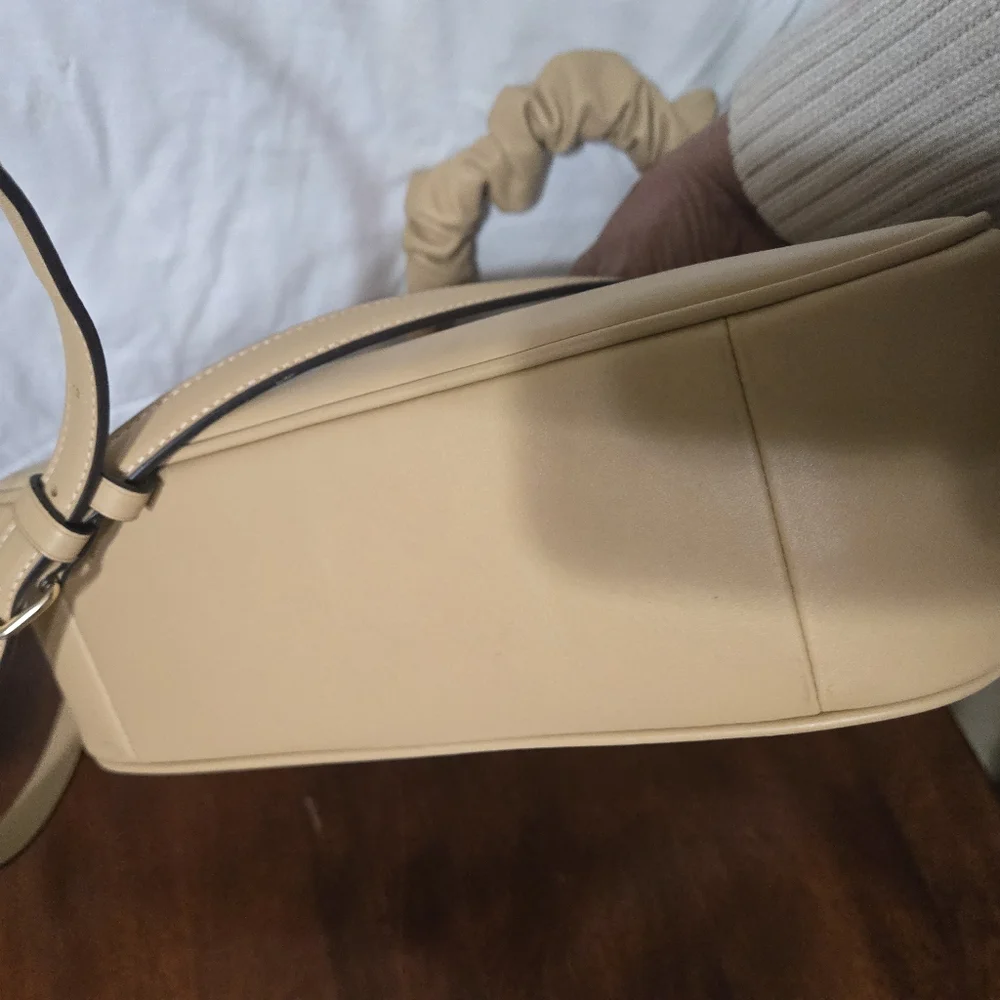 Coach Teri Hobo Bag - Picture 11 of 16